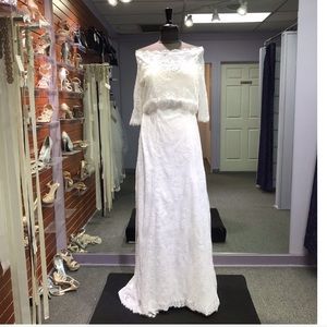 DaVinci - Style F7068 - Size 14 - Ivory